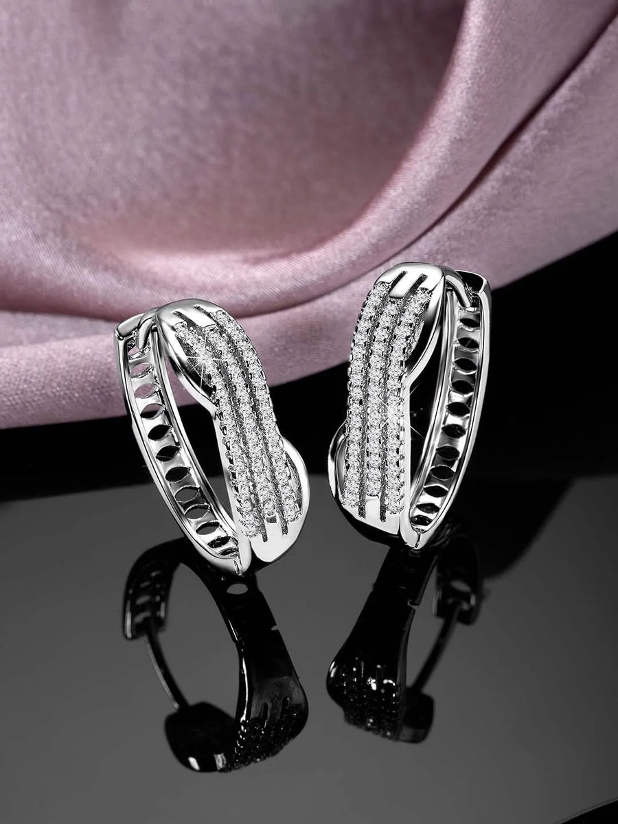 Hoop Earrings for Women – Elegant & Fashionable Designs | Peora
