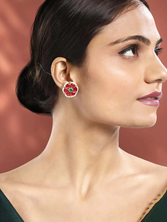 Radiance Stud Earrings | Peora Classic Everyday Jewellery

