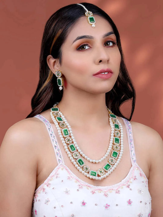 Necklace Set by Peora – Classic & Elegant Jewellery Collection