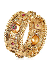 Stone Studded Kada by Peora – Radiant Fashion Jewellery

