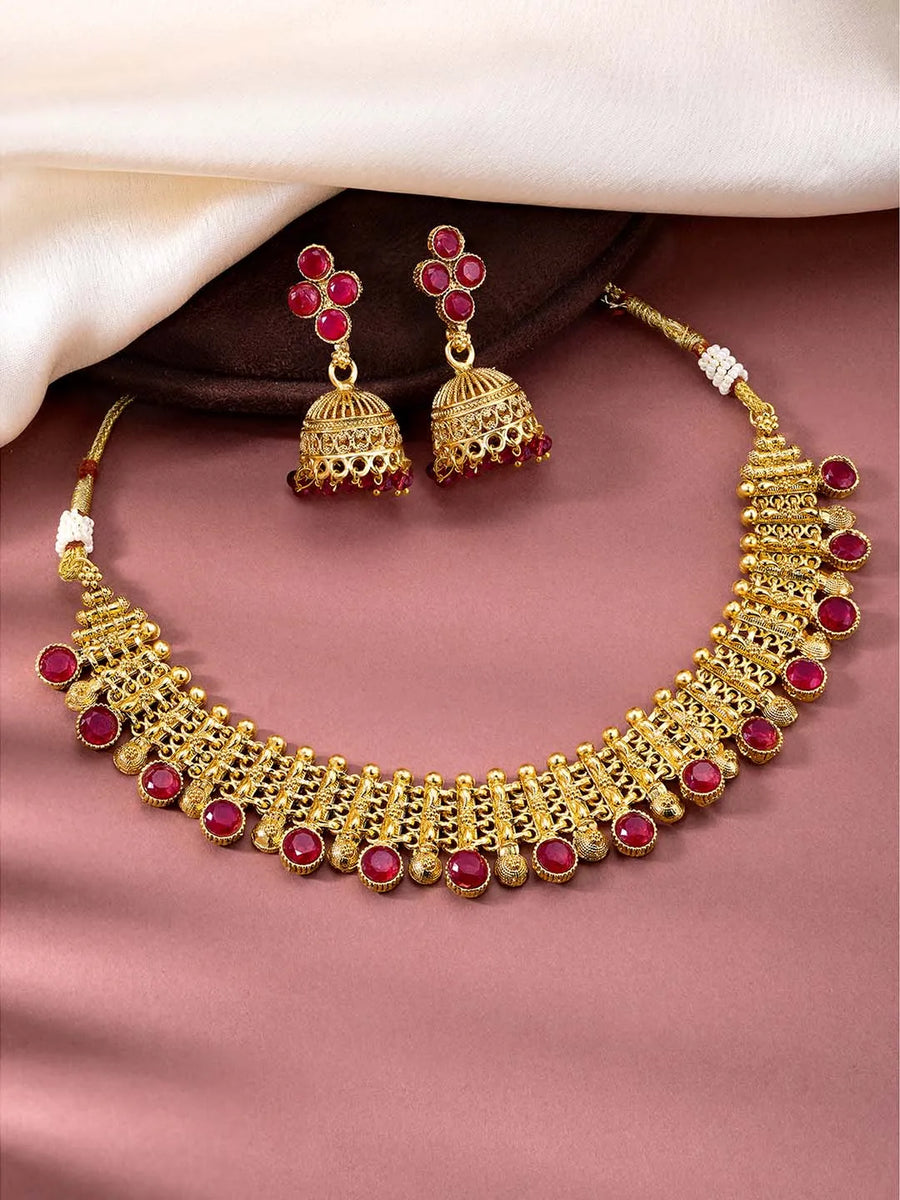 Necklace Set – Elegant & Handcrafted Jewellery for Women | Peora