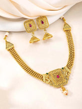 Traditional Brilliance Necklace Set