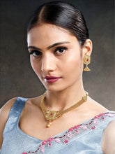 Traditional Brilliance Necklace Set