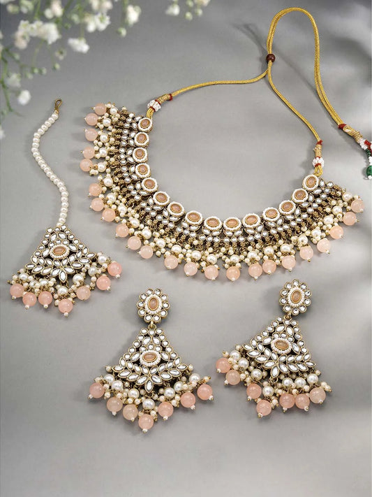 Necklace Set by Peora – Stunning Designs for Every Occasion