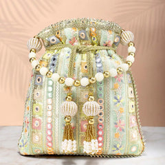Potli Perfection Elegant Wristlet - Mint Green