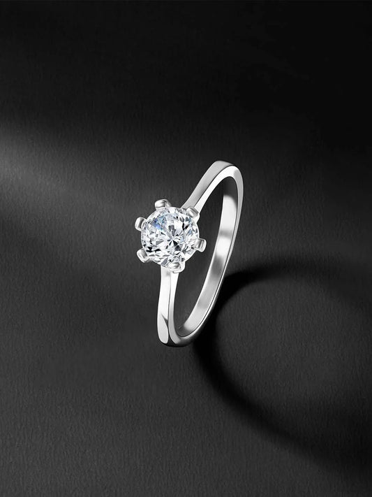 Solitaire Ring by Peora – Classic Brilliance for Every Occasion