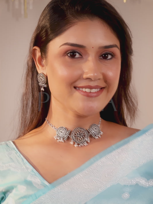 Classic Round Mandala Necklace Set