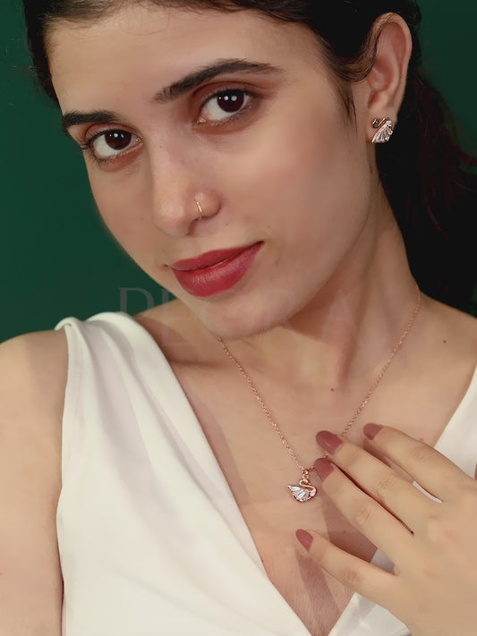 Charming Swan Lake Pendant Set - Rose Gold