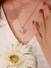 Glimmering Eye Catching Necklace - Rose Gold