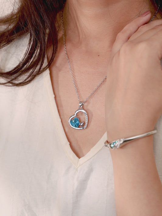 Ocean Heart Crystal Pendant & Bracelet Set