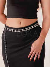 Trendy Waist Chain with Sparkles - Silver