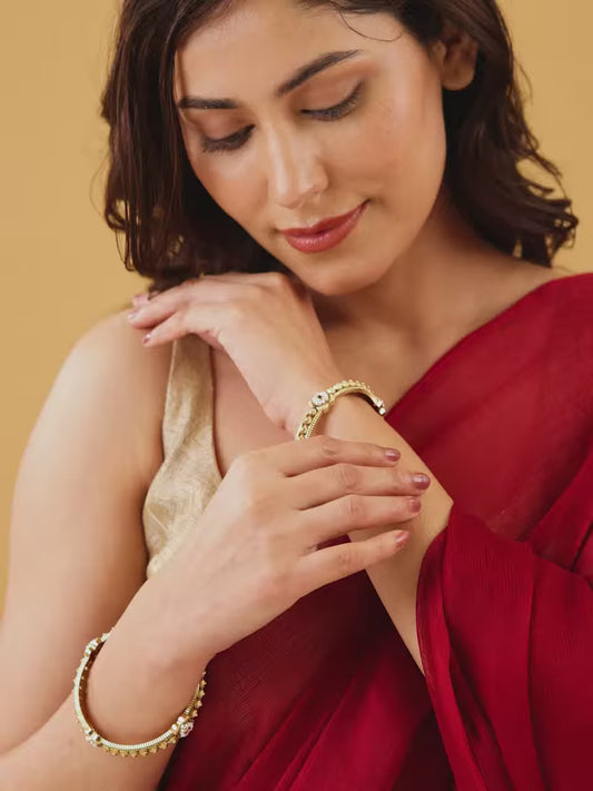 Traditional Temple Floral Accents Bangles