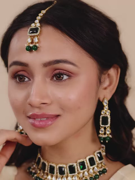 Crystals Choker Set by Peora | Sparkling Fashion Jewellery for Women

