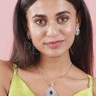 Mystic Emerald Crystal Pendant Set
