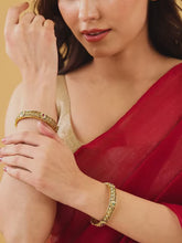 Heritage Sculpted Temple Bangle Set