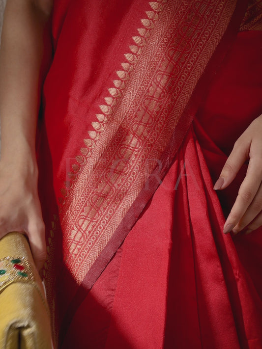 Stylish Classic Envelope Clutch - Brown