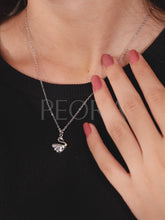 Charming Swan Lake Pendant Set - Silver