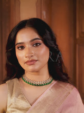 Radiant Kundan Pendant Necklace Set